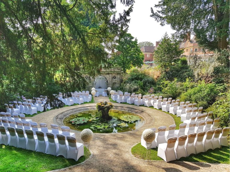 OutdoorCeremonyHero2 768x576