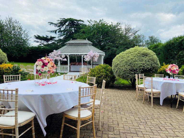OutdoorCeremonySetUp2 768x576