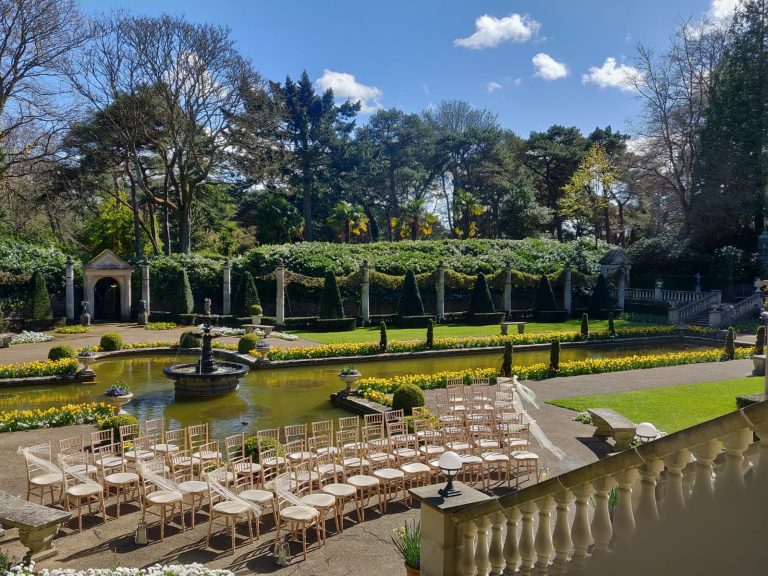 Outsideceremony2 Copy 768x576