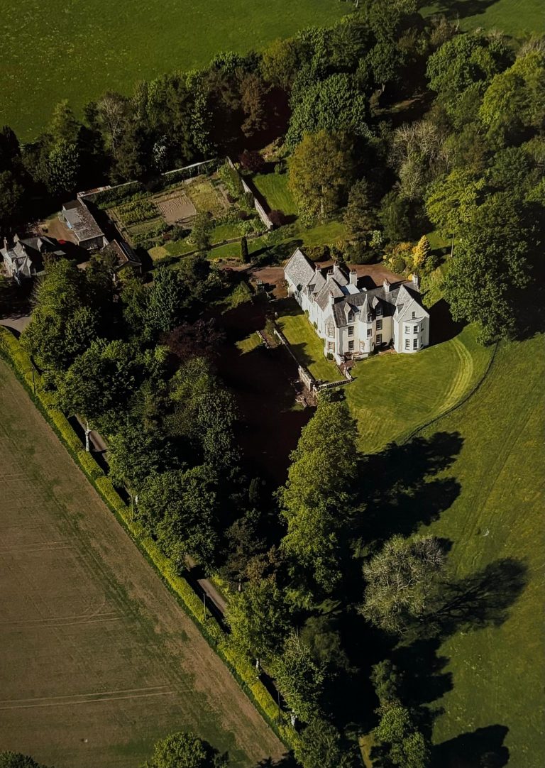 PHOTO 2024 09 13 08 00 293 768x1082