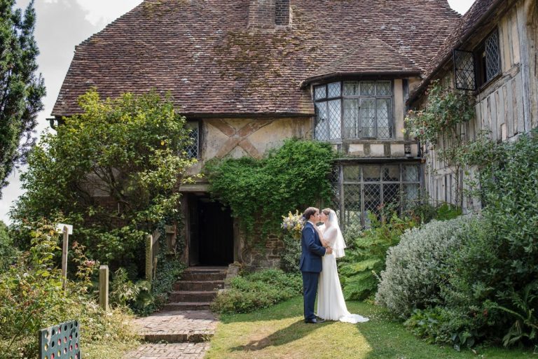 Penny Young Photography Hoath House Wedding CJ  0043 768x513