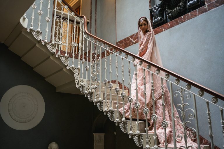 PitzhangerStaircase Wedding1 768x512