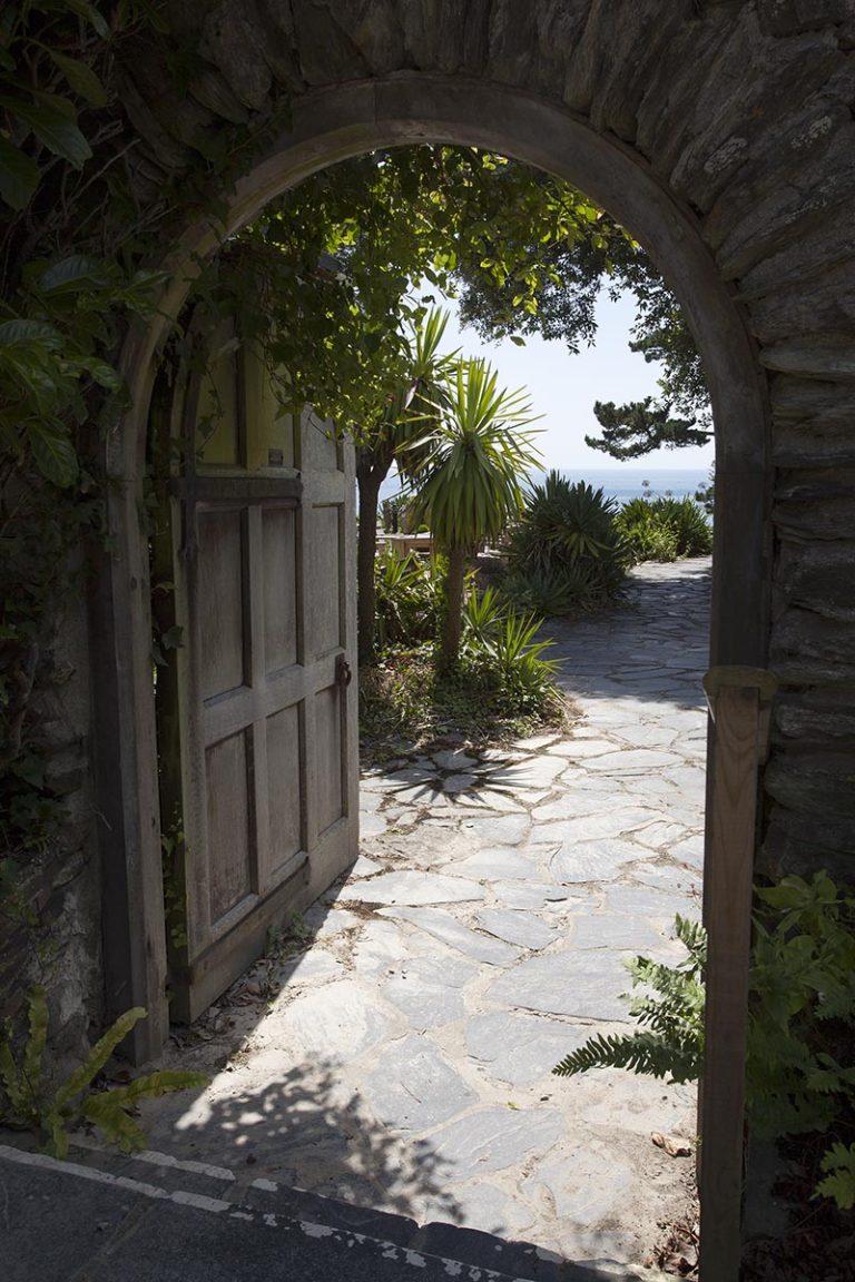 PublicAreas330 768x1152