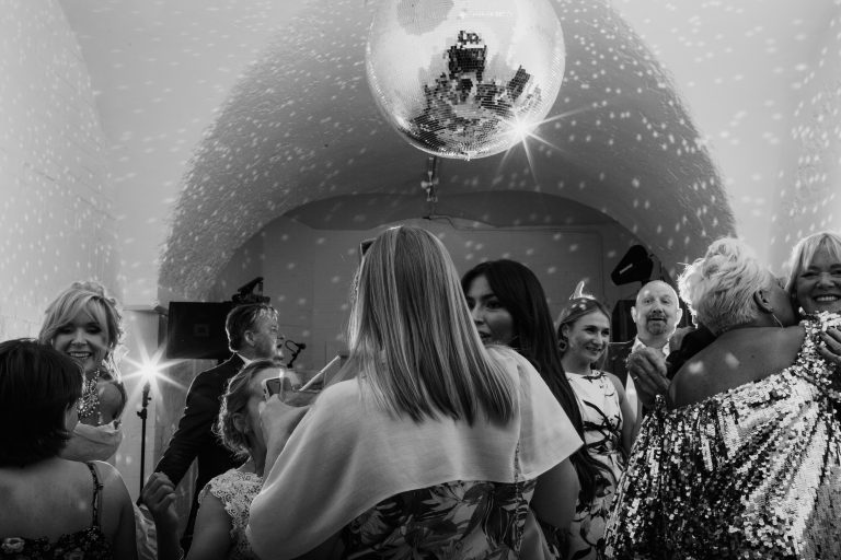 RAGLEYHALL JOANNABROWN FINEARTWEDDINGPHOTOGRAPHY1024of1158 768x512