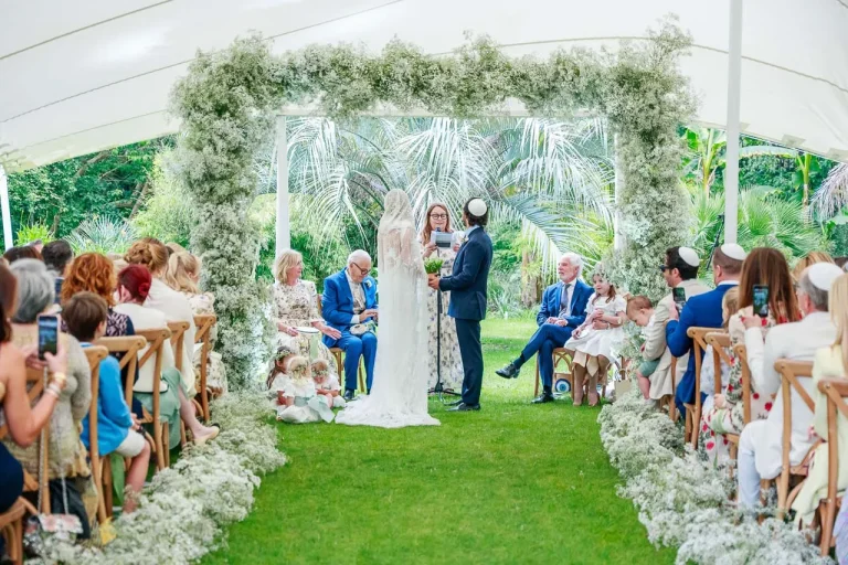 RC VOGUEUK 040724 WEDDING103 768x512