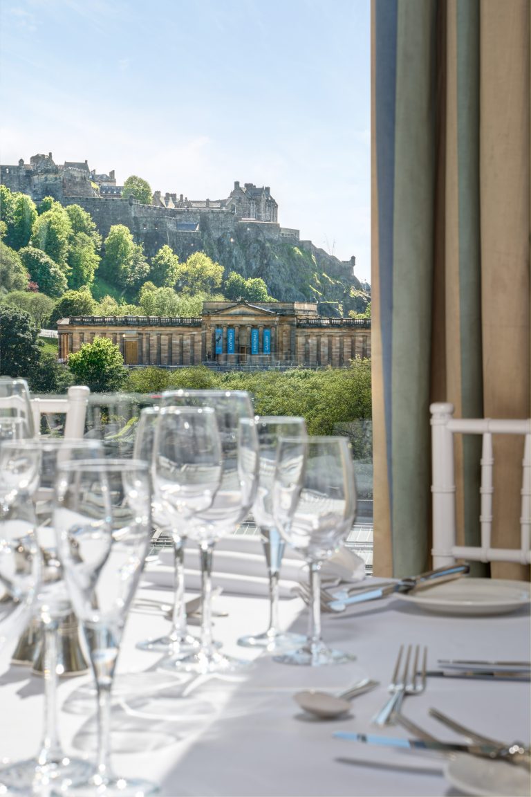 RFHTheBalmoral AnnanSuite11543JGMay22 768x1152