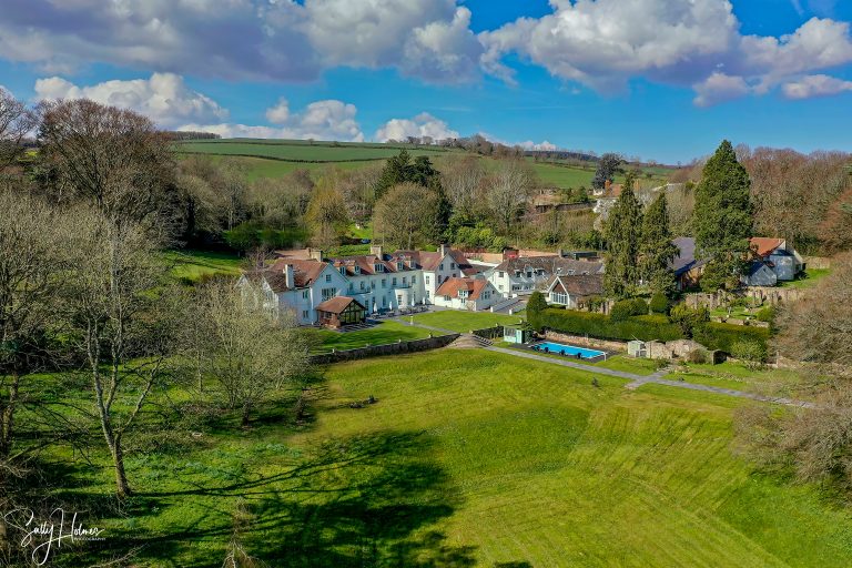 Sallyholmesphotography CroydonHallSomerset DJI 0959 ME 1 768x512