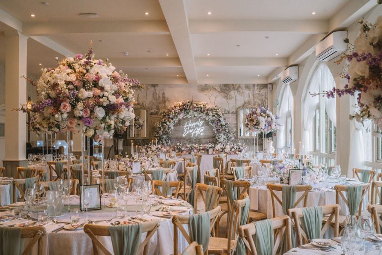 SamanthaBroadleyPhoto SamanthaBroadleyPhoto MELLING WenningtonHallWedding 120 768x512