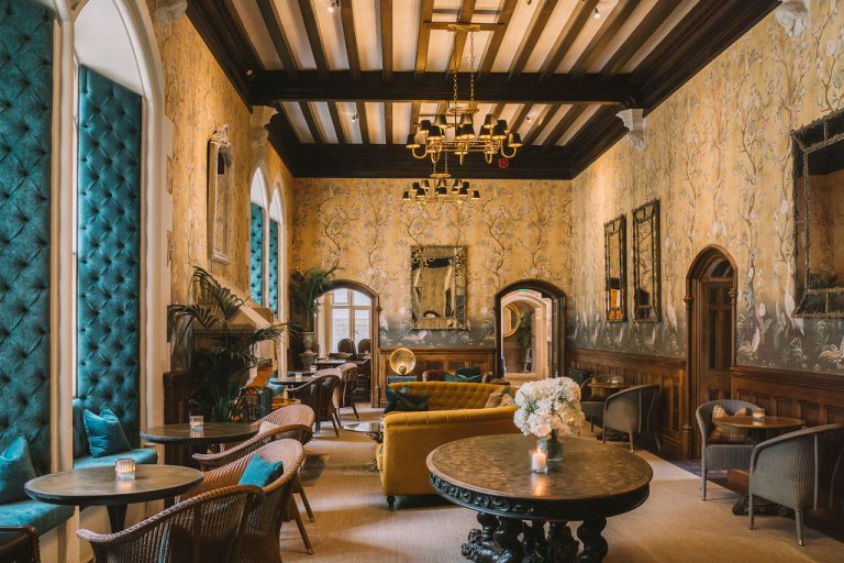 SamanthaBroadleyPhoto SamanthaBroadleyPhoto MELLING WenningtonHallWedding 5 768x512