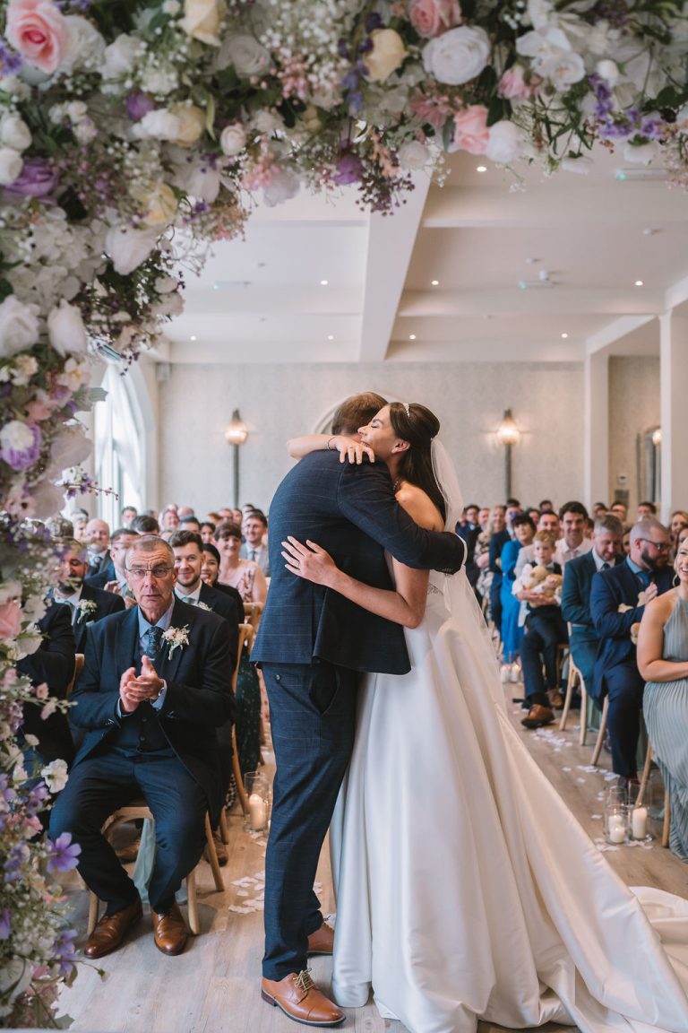 SamanthaBroadleyPhoto SamanthaBroadleyPhoto MELLING WenningtonHallWedding 69 768x1152