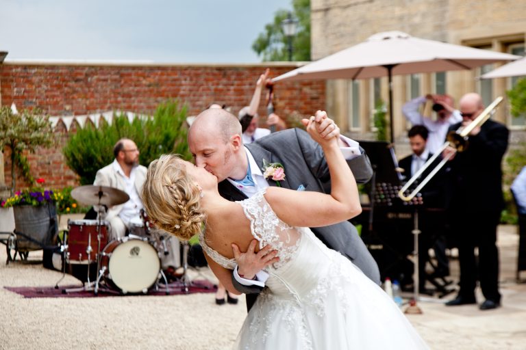 SarahAndrew487 qwniuq 768x512