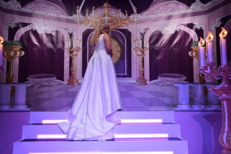 Sarahcinderellaset 768x512