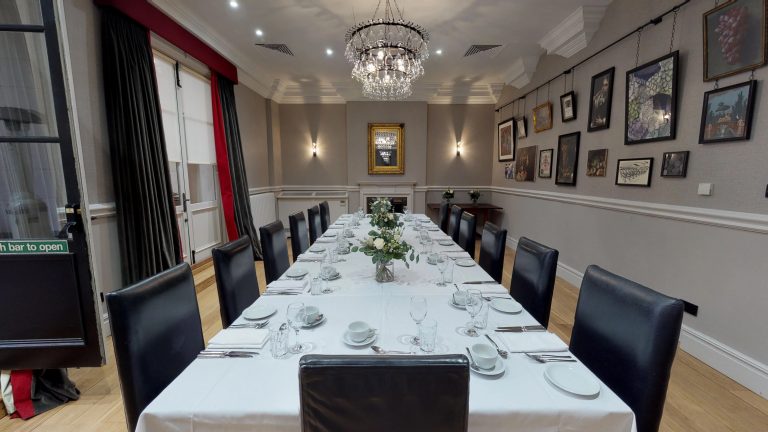 Sassicaiaclothedtablesetforbanqueting 768x432