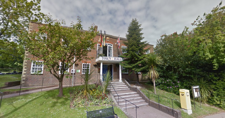 Screen Shot 2016 08 11 at 09.29.35 xnn7ti 768x404