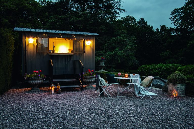 ShepardsHut4 768x512