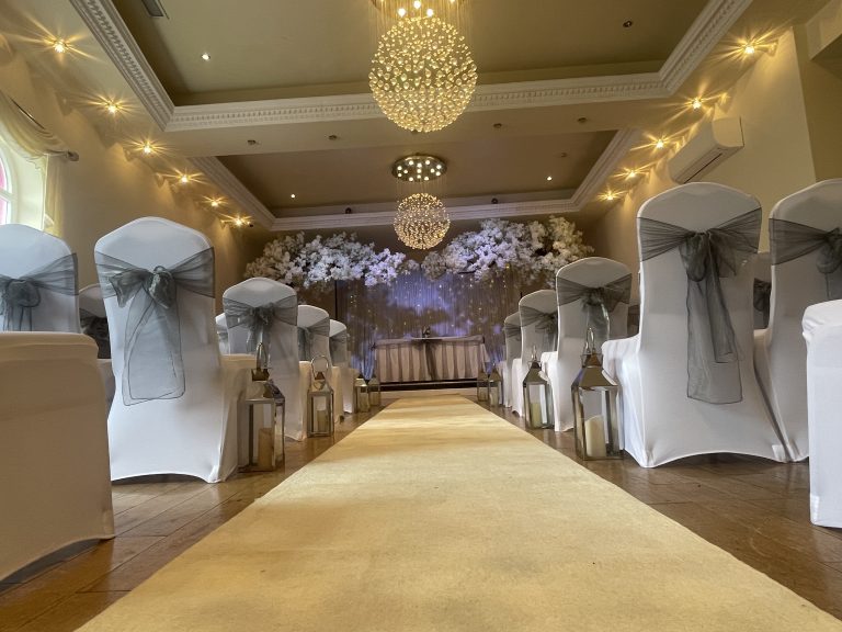 Silverbowaisleview 768x576