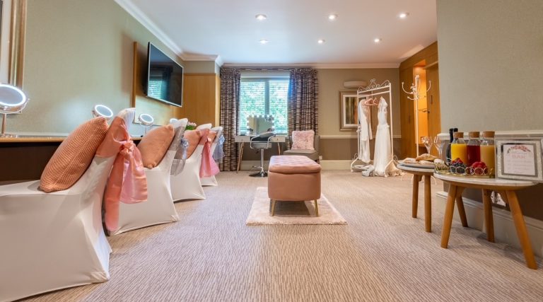 SolentHotelGlamRoomWebSize22 768x427