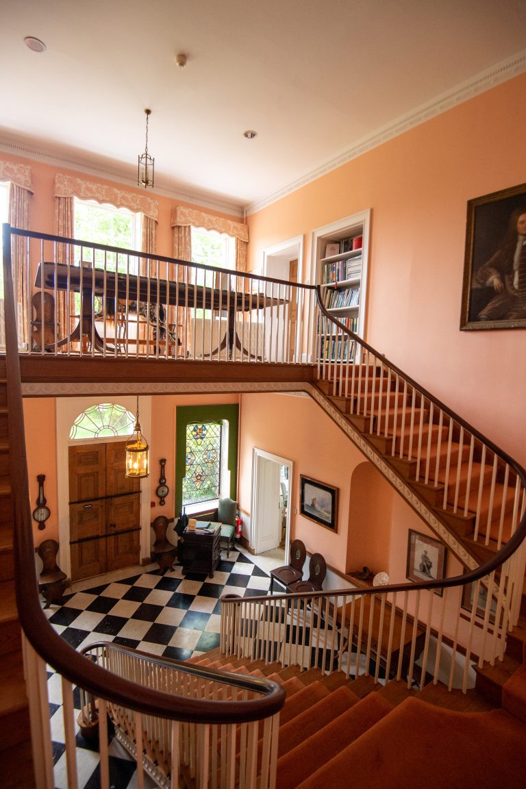 StairsGeorgian 768x1152