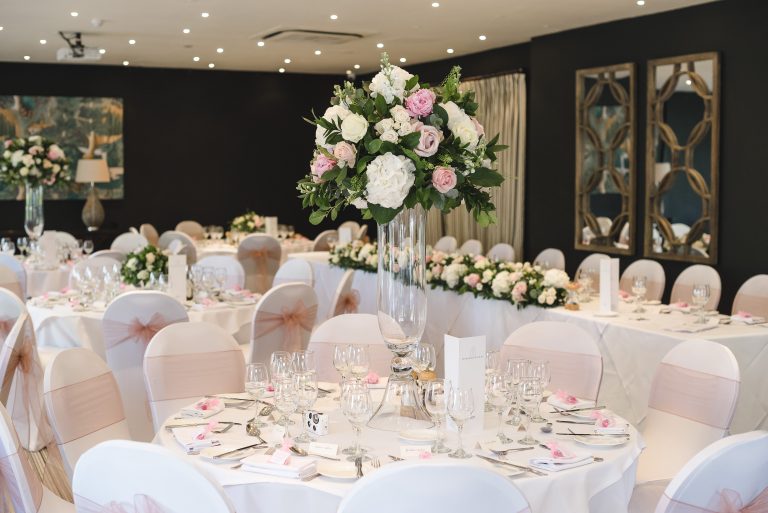 StephLouis WeddingsbyNicolaandGlen 525 768x513