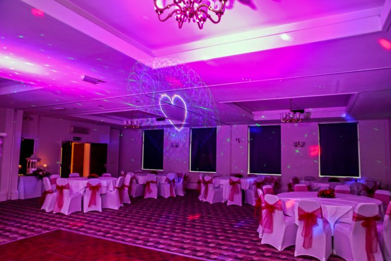 StuartAlbum320 768x512