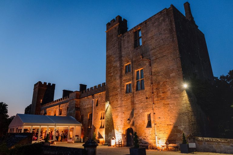 SudeleyCastleWeddings10 768x513