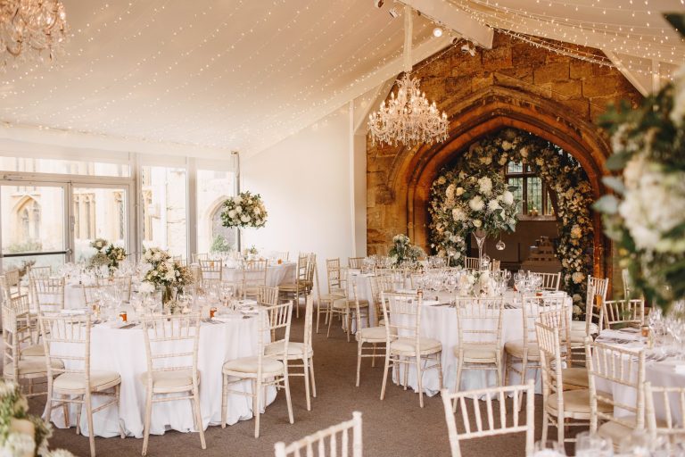 SudeleyCastleWeddings2 1 768x512