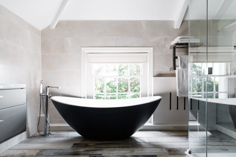 SuperiorBathroom 768x512