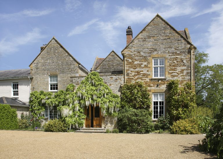 TaltonFrontDoor237E1661 768x549