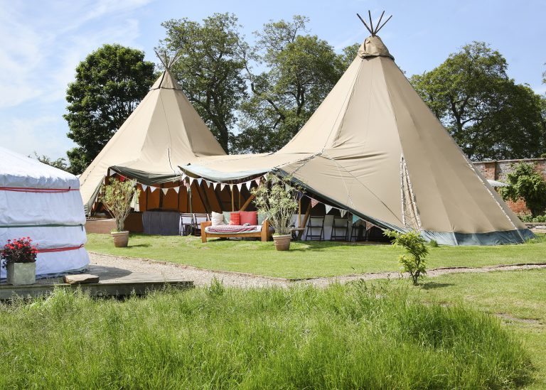 TaltonLodgeGiantTipi9mb 768x549