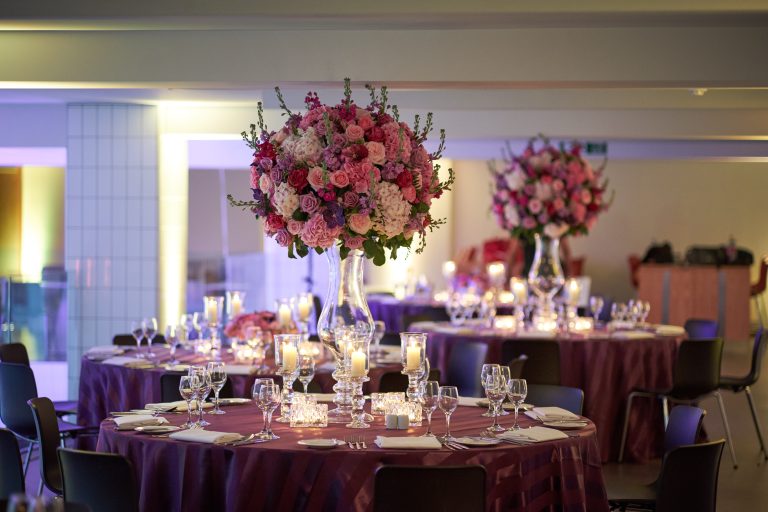 TerraceRestaurant Dinner TableSetUp11 768x512