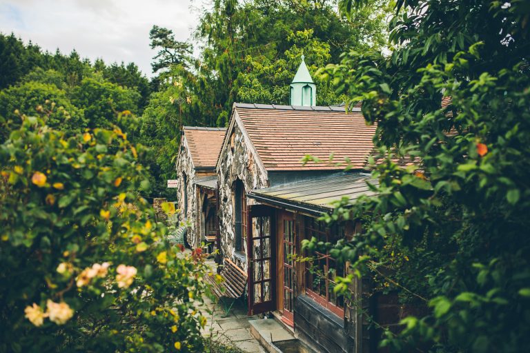 TheCrawleys10 768x512