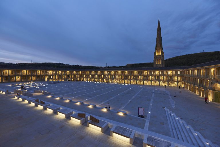 ThePieceHallDusk 768x513