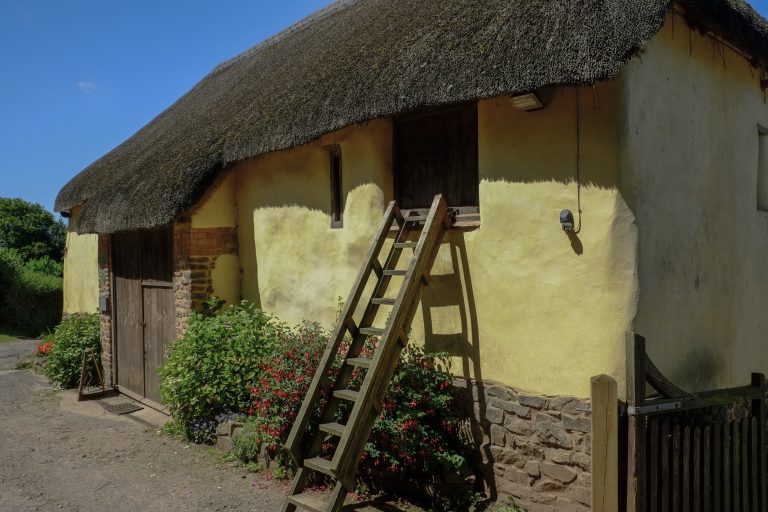 The thatched cider barn sn30rr 768x512