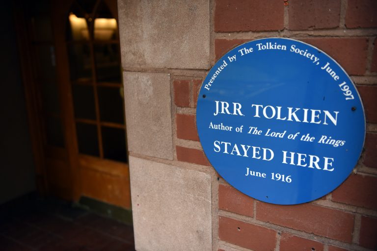 Tolkeinplaque 768x512