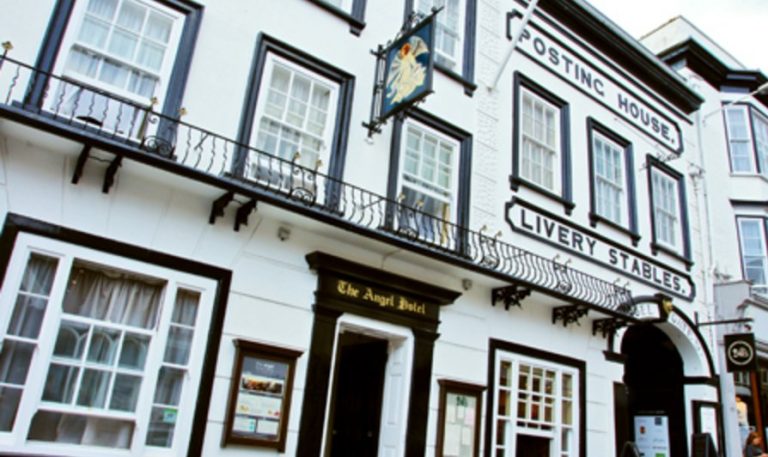 Untitled aliu2k 1 768x457