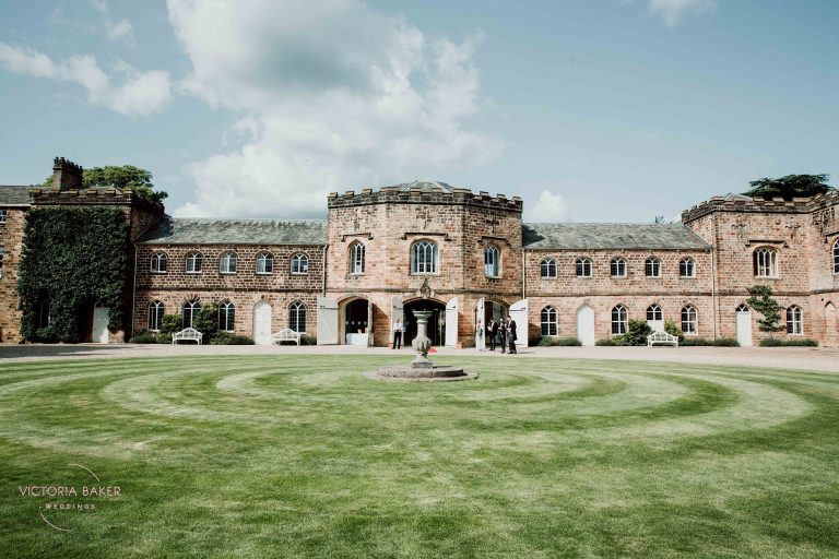 VICTORIABAKERWEDDINGSOliviaAlexRipleyCastleWeddingPhotography 289 768x512