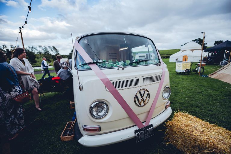 VWPhotoboothFestivalWeddingWorcestershireOutdoorWeddings 768x512