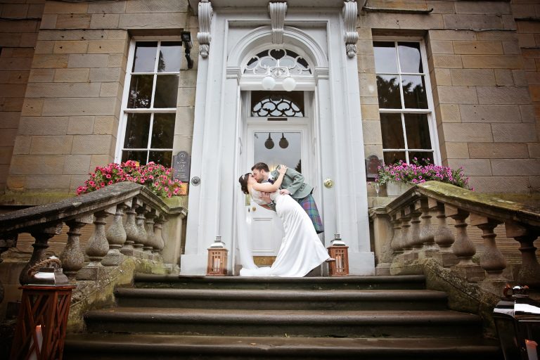 VanillaMoonPhotography CraigSarah 345 768x512