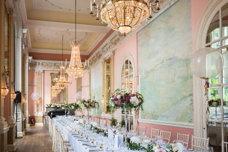 Versailles WeddingBreakfast Oval 768x512