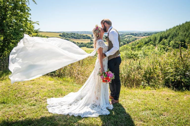 W ED 09.07.22 905 768x513