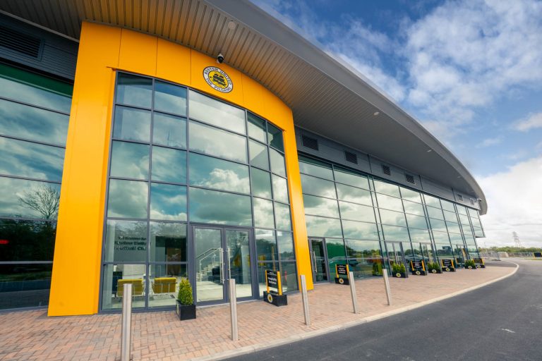 Web. Chestnut.Boston.Entrance.Lobby246 768x512