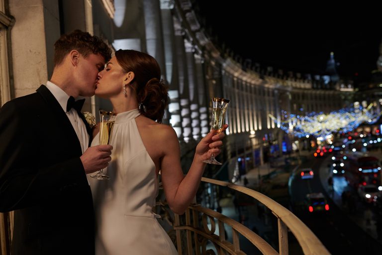 WeddingBalcony 0315 2000px 768x512
