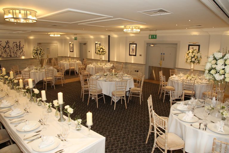 WeddingBreakfast2 768x512