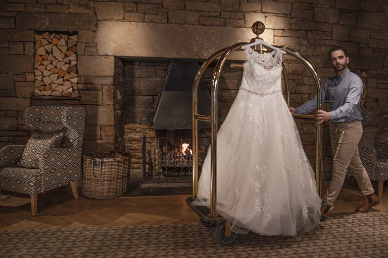 WeddingDress 768x512