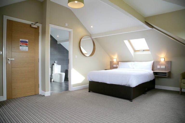 Whroomsuite4Medium 768x512