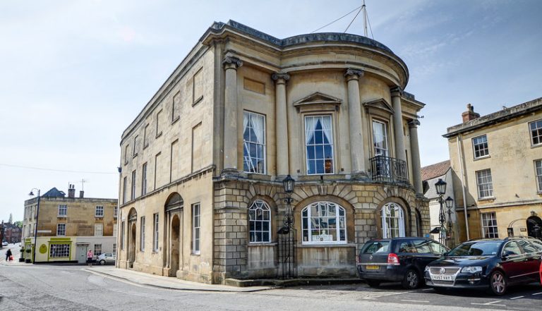 WyVJVMp8GWZkxNyEMaUz  bw4nif 1 768x441