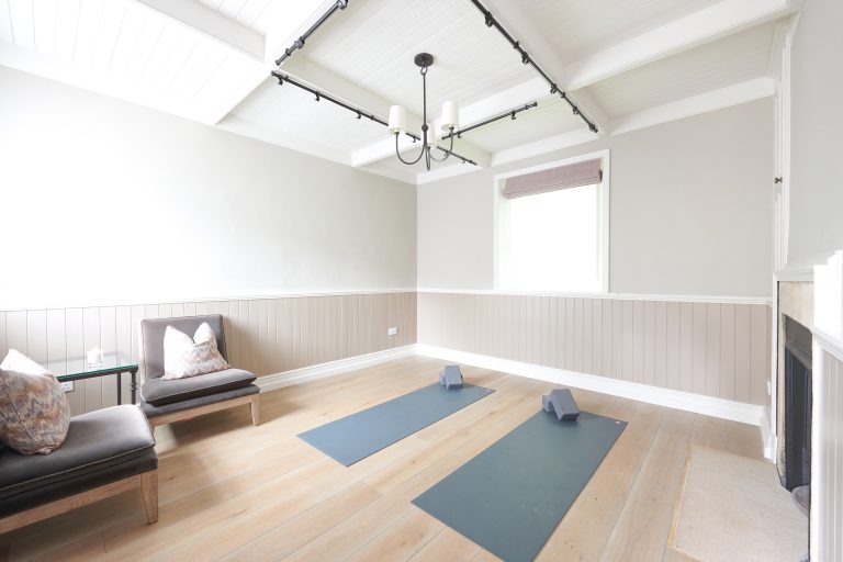 YogaRoom 000014 768x512