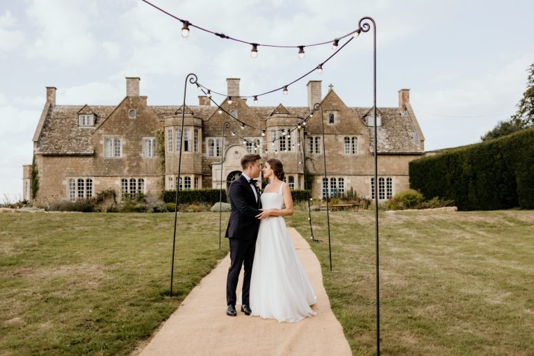 a0dda0f4 9002 4c97 95b4 4bbf8f62c872 768x512