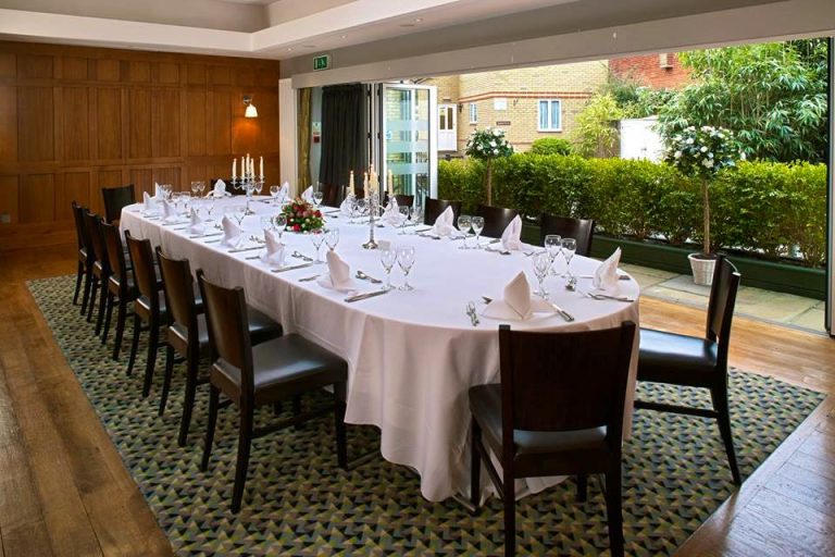 a1e7134d de5e 4222 9575 379f342d1135 768x512