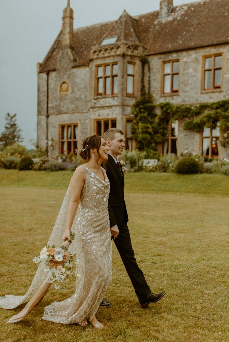 a94de3e3 8ba6 4beb b37f df03e20f6fd9 768x1145